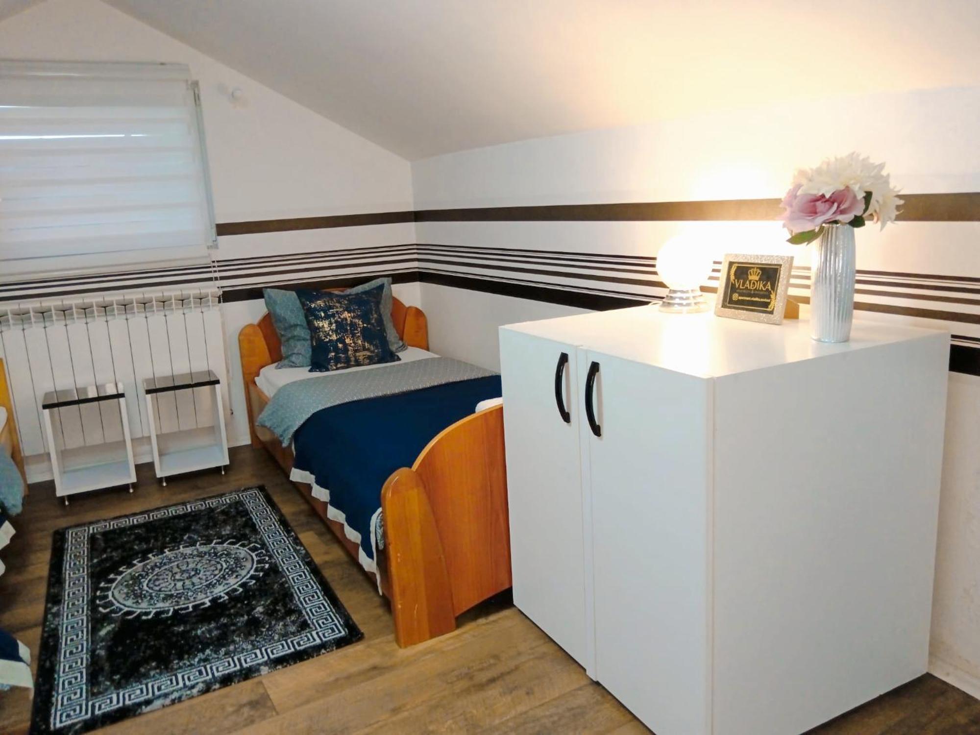 Easy Check In Apartments 021 Vladika Novi Sad Zimmer foto